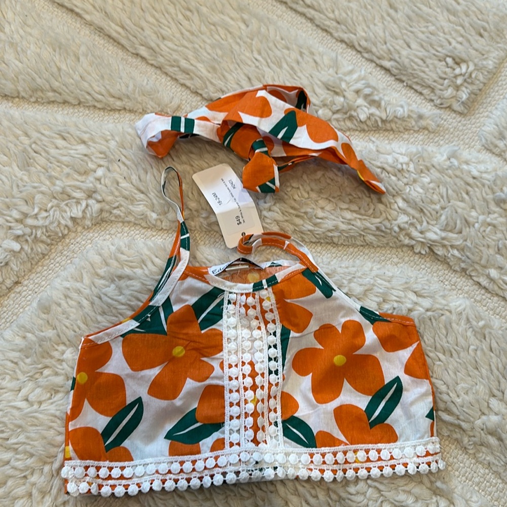 Cute summer top.